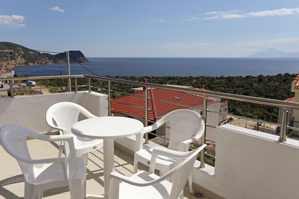 Studios Evrika Скала-Марион Номер фото
